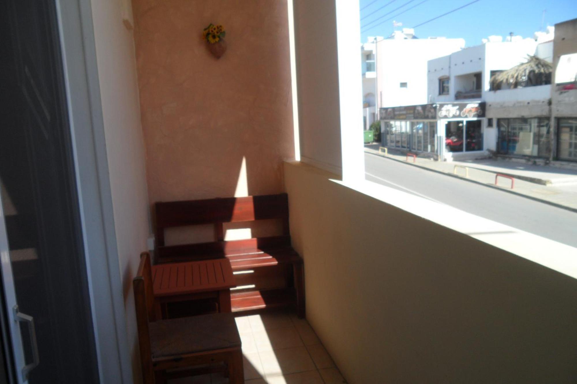 Family And Friends Flat Close To The Sea, Free Internet Ayia Napa Exteriér fotografie